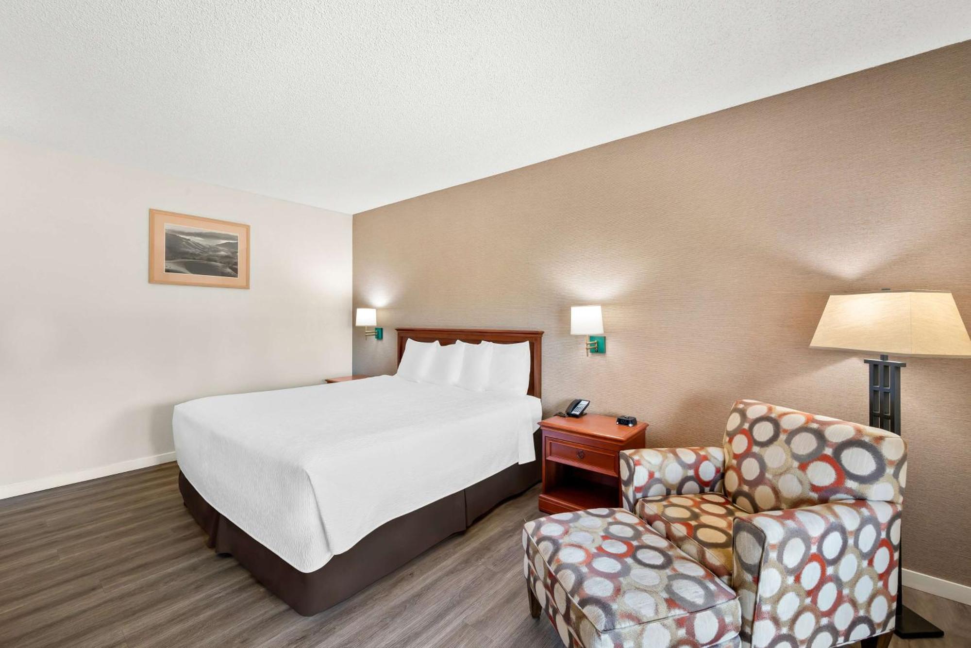 Best Western Stagecoach Inn Pollock Pines Exterior foto